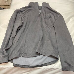 Large gray quarter zip sweatshirt